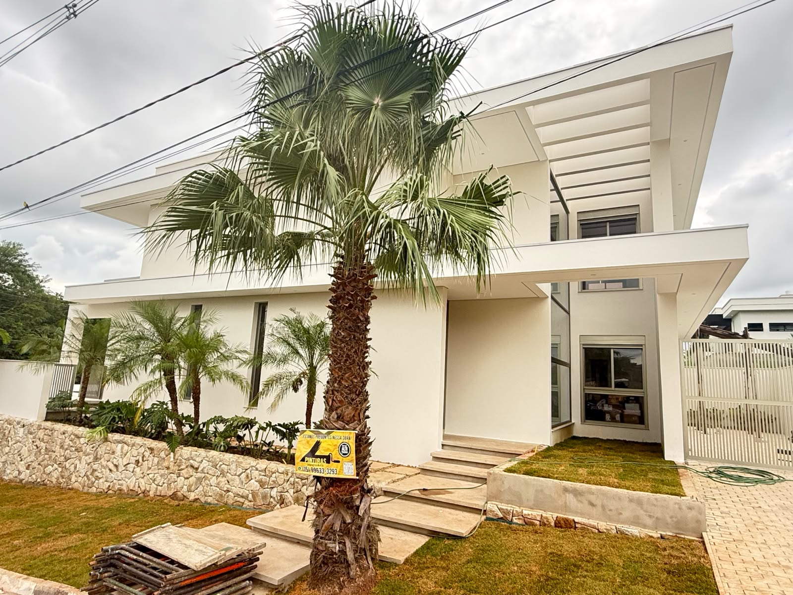 Residência Alto Padrão — Acabamento Premium